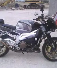 Aprilia tuono 1000 - 3