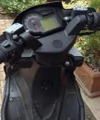 APRILIA SR-R 2010 - 2