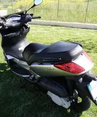 Yamaha x-max 250 - 2006 - 3