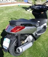 Yamaha x-max 250 - 2006 - 4