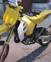 Vendo Suzuki rm 125 - 3