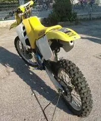 Vendo Suzuki rm 125 - 4