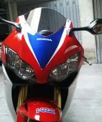 CBR 1000 RR - 2