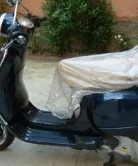 Vendo VESPA LX 125 NUOVO DA IMMATRICOLARE