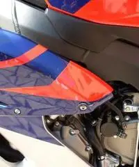 Honda CBR 1000 RR Fireblade anno 05 - 4