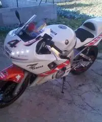 Yamaha r6 - 4