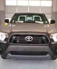 2014 Toyota Tacoma Base 2D cabina regolare RWD - 3