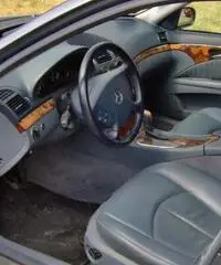 Mercedes-Benz E320 3.2 TurboDiesel-Navigatore - 5