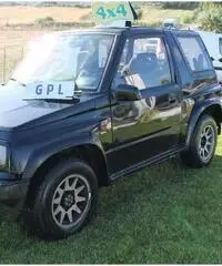Suzuki vitara 1.6 gpl - 2
