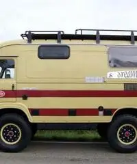 CAMPER 4X4 SAVIEM TP3 - 3