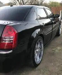 Chrysler 300c - 2