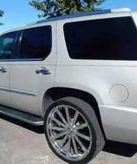 2008 Cadillac Escalade LUXURY -  (29103 FM 2978 Rd Magnolia, - 4