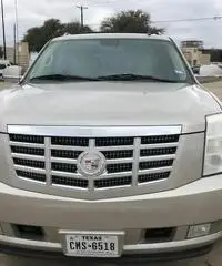 2008 Cadillac Escalade Ext - 2