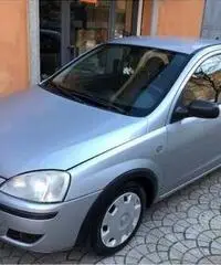 OPEL Corsa 3ª serie - 2004