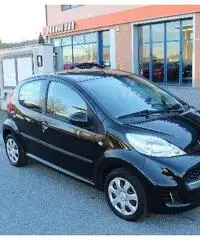 PEUGEOT 107 1.0 68cv 5 porte Plaisir - 2