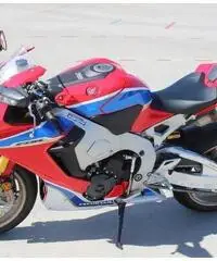 2017 Honda CBR1000RR SP2