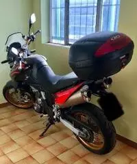 Aprilia Pegaso 650 - 2010 patente a2