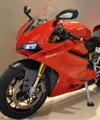 2017 Ducati SUPERBIKE 1299 PANIGALE S