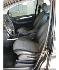 MERCEDES-BENZ B 200 CDI Sport - 3