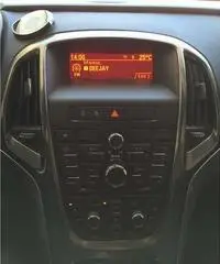 Astra station wagon 2012 - 2