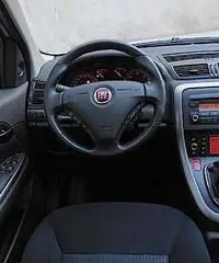 FIAT Croma 1.9 Mjt 150cv Emotion - 5