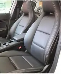 Mercedes-Benz GLA 200 d Automatic 4Matic Premium - 6