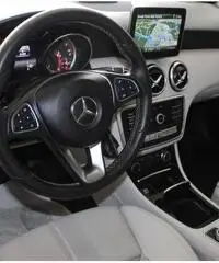 MERCEDES Classe A 200 Cdi 136 CV Premium Automatica del 2018 - 4