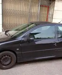 Peugeot 206 del 2007 - 3