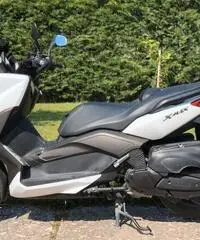 Yamaha XMax 400