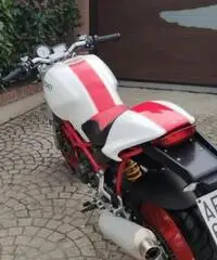 Ducati Monster 600 - 2