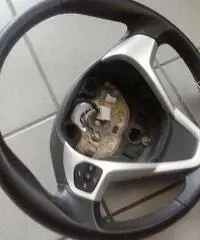 Volante ford fiesta anno 2011 - 2