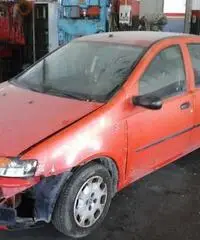 Fiat Punto 1.9JTD ELX a 400 euro - 3