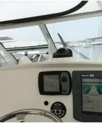 Boston Whaler 305 Conquest - 4