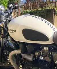 Triumph Thruxton 900 - 2005 - 3