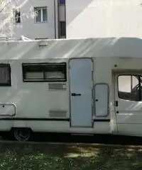 Camper mansardato - 2