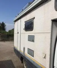 Camper mobilvetta 6 posti - 2