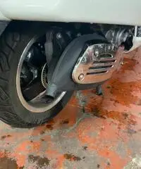 Piaggio Vespa 300 GTS - 2018 - 6