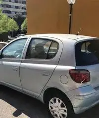 Yaris 1.0 benzina UNICO PROPRIETARIO - 2