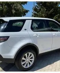 Land rover discovery sport 2.0 td4 180 hse 2017 - 4