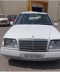 Mercedes W124 E250 TD - E 250 - W 124 1990