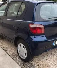 Yaris anno 99 benzina per neopatentati - 4