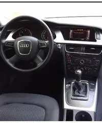 Audi A4 2.0 - 5