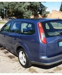 Ford focus 1.6 tdi del 2006 - 6