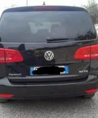 VOLKSWAGEN Touran - 2012 - 3