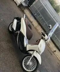 Piaggio Beverly 300 - 2011 - 4