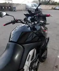 Suzuki V Strom DL650 - 2