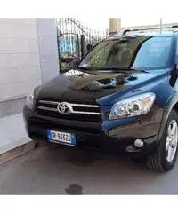 Toyota Rav-4 2.2 Autocarro - Puglia