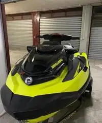 Moto d'acqua seadoo 300 tx