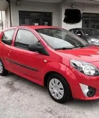 RENAULT TWINGO 1.2 BENZINA - Unico Proprietario