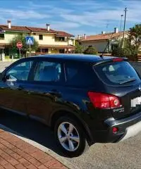 Nissan qashqai 1.6 km127000 - 2